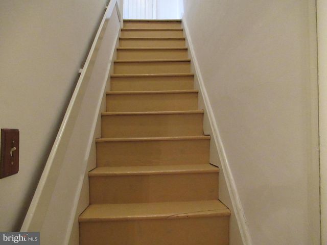 152 W SOUTH ST, Carlisle, PA 17013