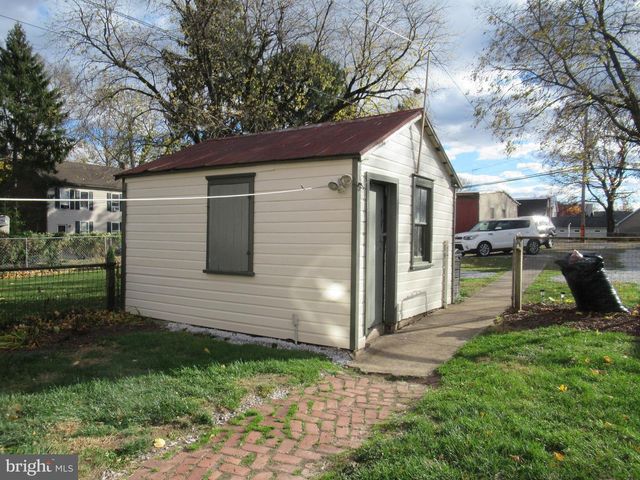 152 W SOUTH ST, Carlisle, PA 17013