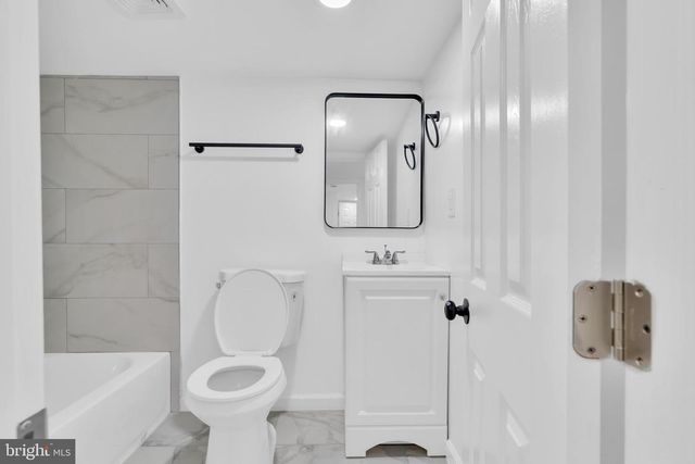 518 OGLETHORPE ST NE, Washington, DC 20011