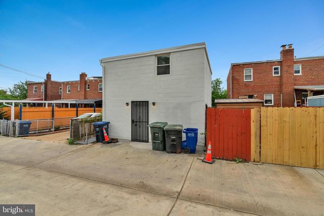 518 OGLETHORPE ST NE, Washington, DC 20011