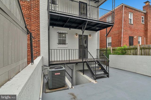 518 OGLETHORPE ST NE, Washington, DC 20011