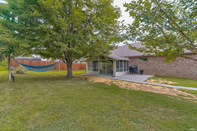 3737 Hartford Place, Evansville, IN 47725