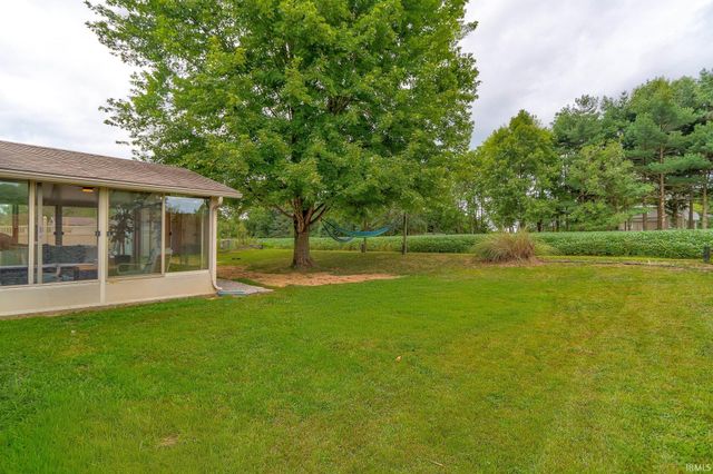 3737 Hartford Place, Evansville, IN 47725