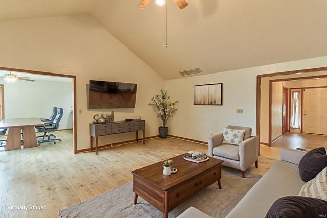 3737 Hartford Place, Evansville, IN 47725