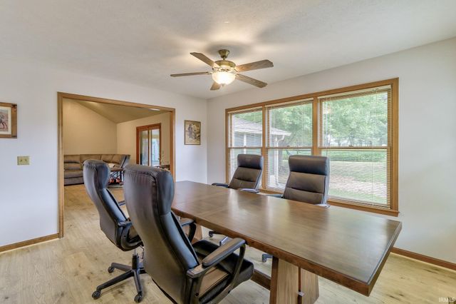 3737 Hartford Place, Evansville, IN 47725