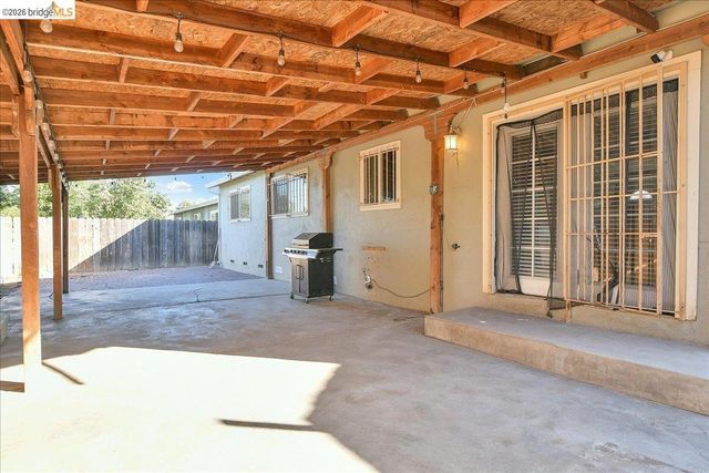 3349 Zamora Way, Stockton, CA 95206