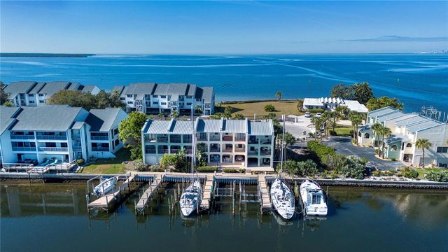 907 BAHIA DEL SOL DRIVE 907, Ruskin, FL 33570