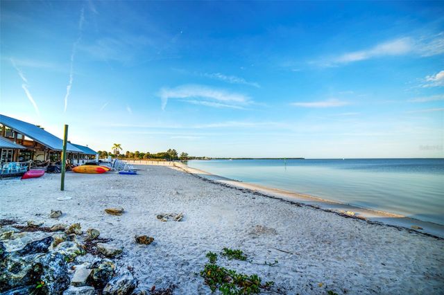 907 BAHIA DEL SOL DRIVE 907, Ruskin, FL 33570