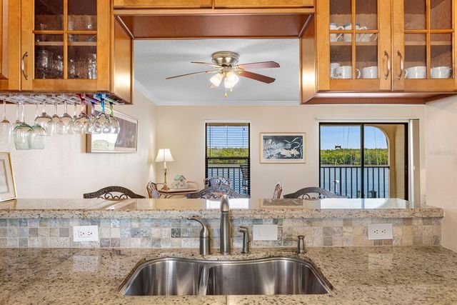 907 BAHIA DEL SOL DRIVE 907, Ruskin, FL 33570