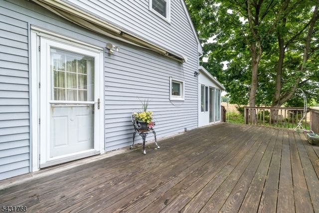 400 Mechlin Corner Rd, Alexandria Twp., NJ 08867
