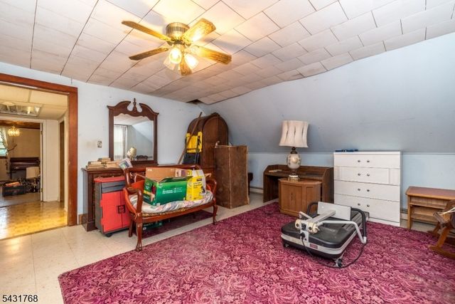 400 Mechlin Corner Rd, Alexandria Twp., NJ 08867