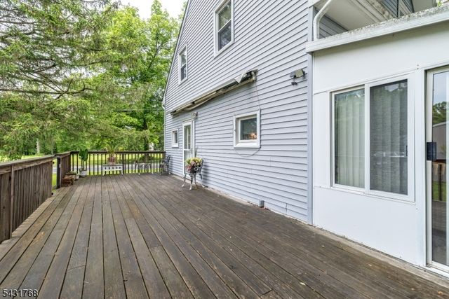 400 Mechlin Corner Rd, Alexandria Twp., NJ 08867