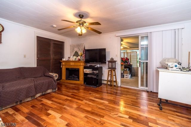 400 Mechlin Corner Rd, Alexandria Twp., NJ 08867