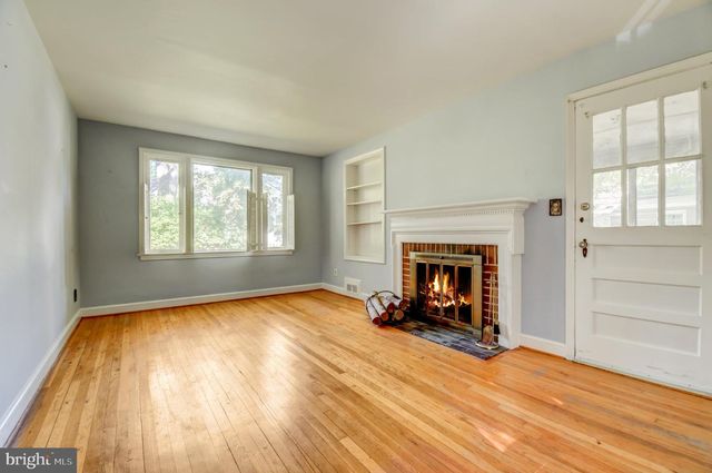 231 WHITMOOR TER, Silver Spring, MD 20901