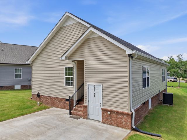 405 Coahulla Creek Drive, Dalton, GA 30721