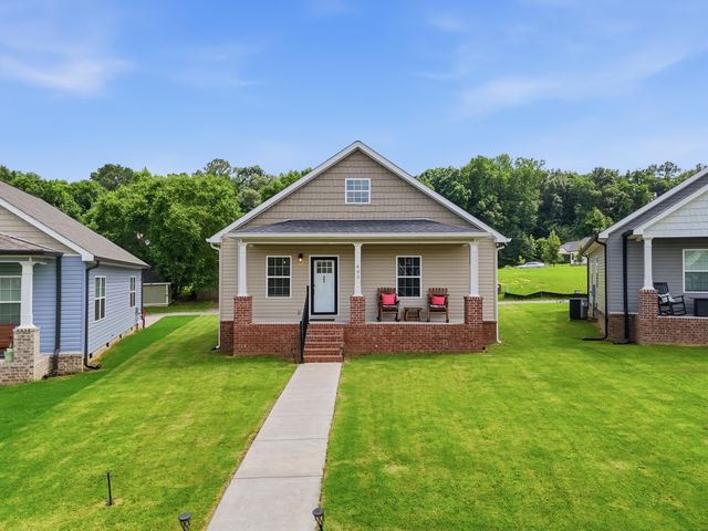 405 Coahulla Creek Drive, Dalton, GA 30721