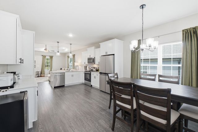 405 Coahulla Creek Drive, Dalton, GA 30721