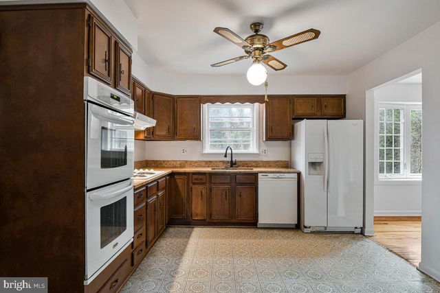 9804 PAMIR CT, Fort Washington, MD 20744