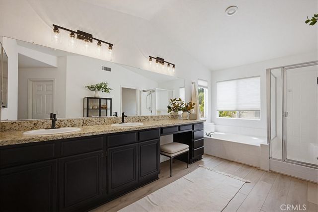 34027 Abbey Road, Temecula, CA 92592
