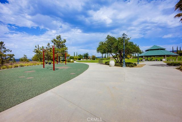 34027 Abbey Road, Temecula, CA 92592