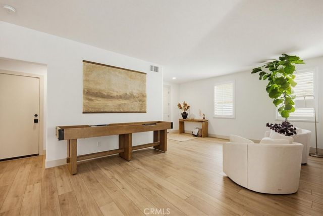 34027 Abbey Road, Temecula, CA 92592