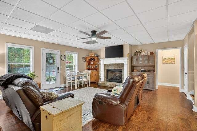 8179 Pineview Court, Villa Rica, GA 30180