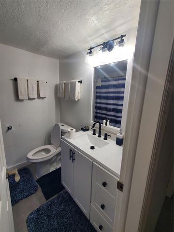 1021 NE 24th Ave 4, Pompano Beach, FL 33062