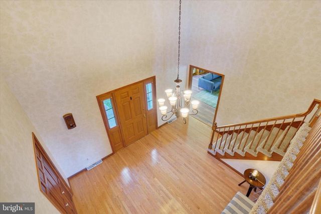 5909 ESHENAUR DR, Harrisburg, PA 17112