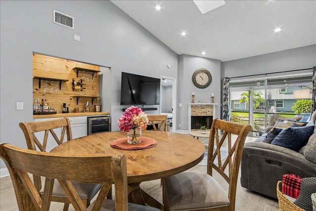 3801 Island Club Circle E, Lake Worth, FL 33462