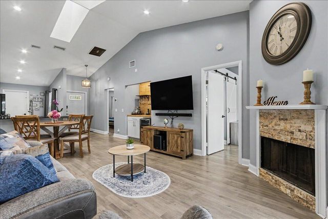 3801 Island Club Circle E, Lake Worth, FL 33462