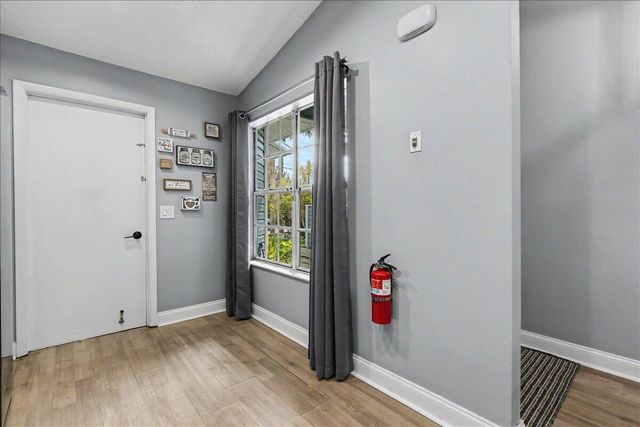 3801 Island Club Circle E, Lake Worth, FL 33462