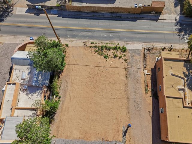 813 Baca Street, Santa Fe, NM 87505
