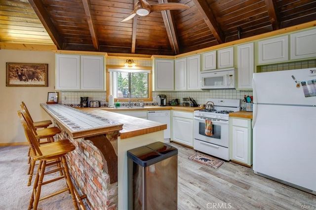 676 Butte Avenue, Big Bear City, CA 92314