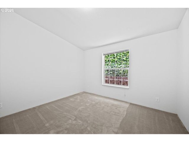 195 SAMANTHA Way, Canyonville, OR 97417