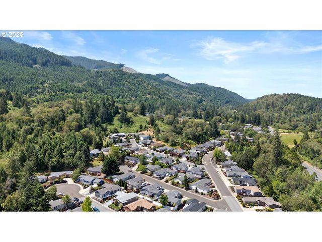 195 SAMANTHA Way, Canyonville, OR 97417