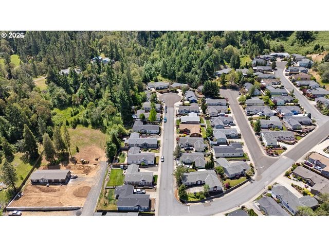 195 SAMANTHA Way, Canyonville, OR 97417