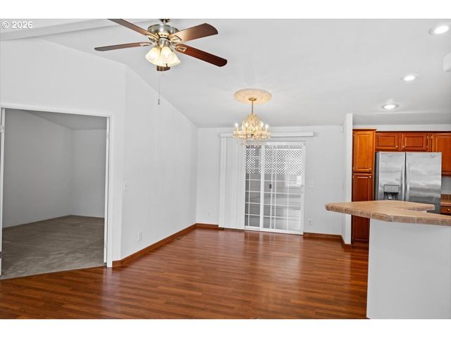 195 SAMANTHA Way, Canyonville, OR 97417