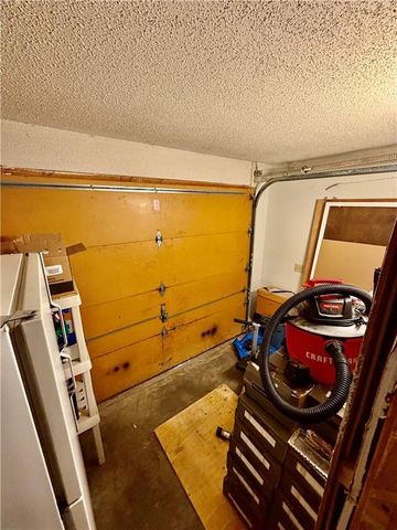 1302 Laurel Street, Kearney, MO 64060