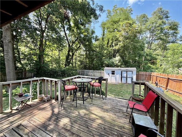 1302 Laurel Street, Kearney, MO 64060