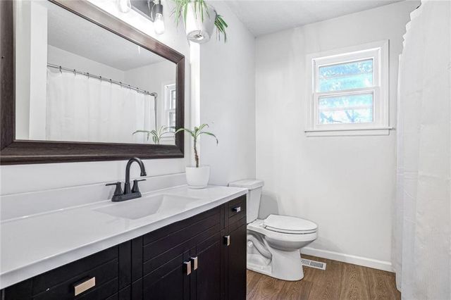2404 Garland Street, Leavenworth, KS 66048