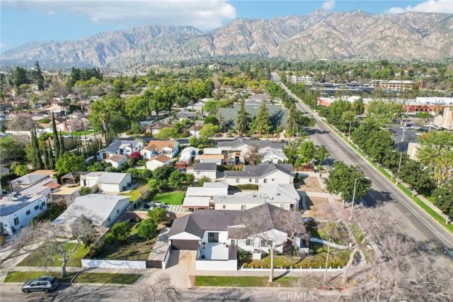 371 Sierra Madre Villa, Pasadena, CA 91107