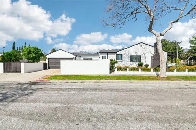 371 Sierra Madre Villa, Pasadena, CA 91107
