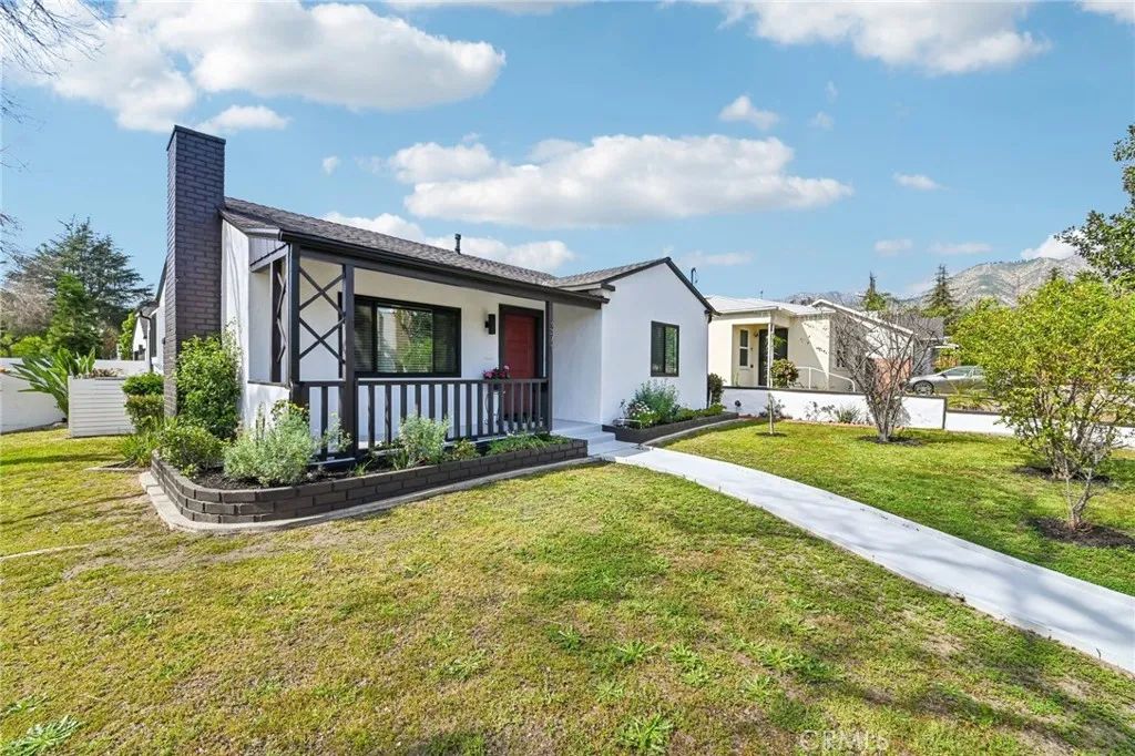 371 Sierra Madre Villa, Pasadena, CA 91107