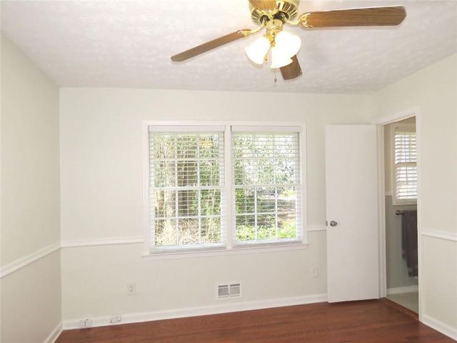 3060 Norton SE Court, Smyrna, GA 30082