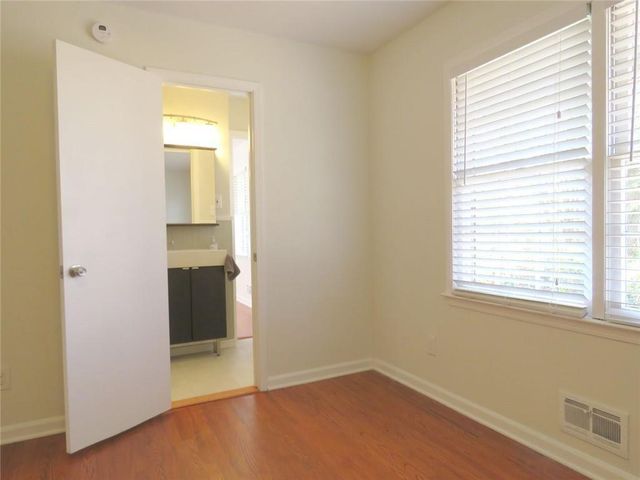 3060 Norton SE Court, Smyrna, GA 30082