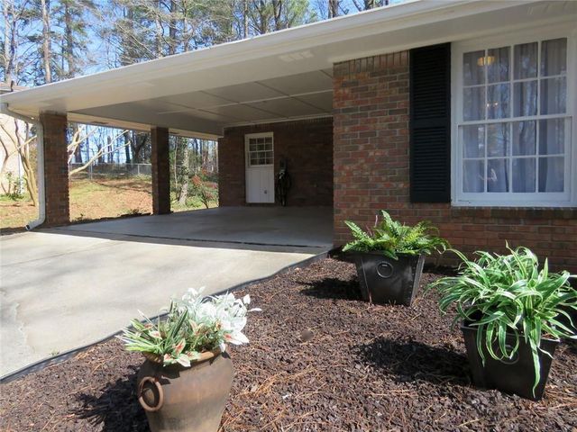 3060 Norton SE Court, Smyrna, GA 30082