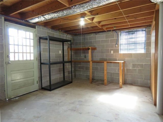 3060 Norton SE Court, Smyrna, GA 30082