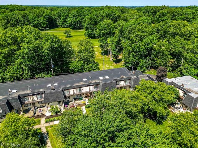 6462 State Road 26, Parma, OH 44134