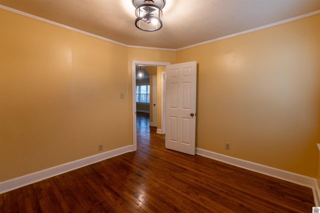 2501 Harrison, Paducah, KY 42001