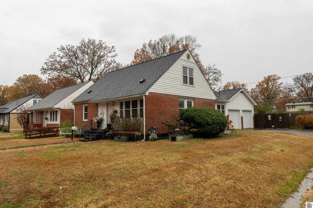 2501 Harrison, Paducah, KY 42001